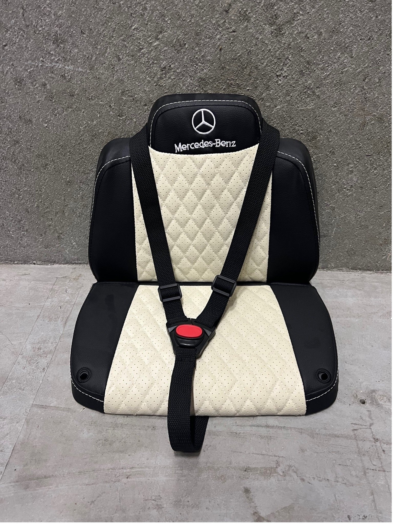 Mercedes G63 6X6 AMG 12V White - Afbeelding 2